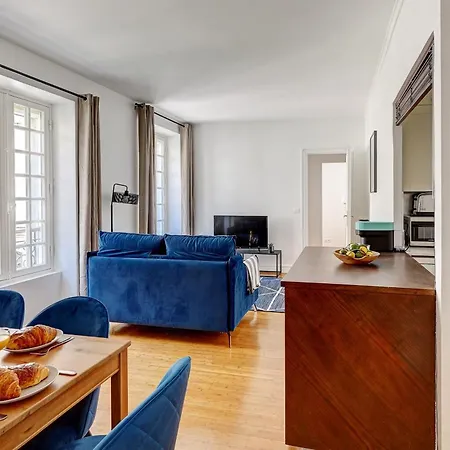 Champs-elysees - 2br With Balcony - Cityapartmentstay Appartamento Parigi